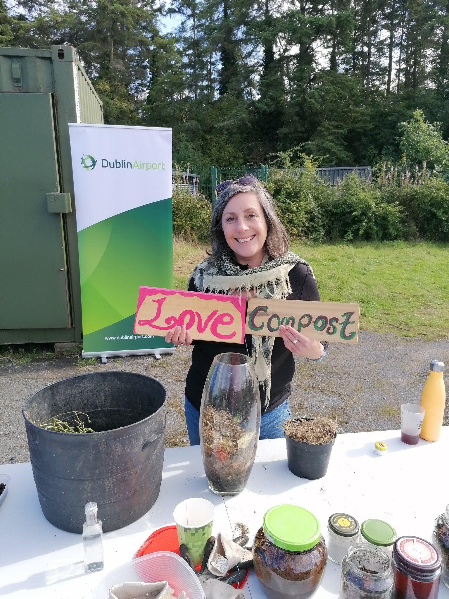 Michelle Phillips from Diversion Green gave a great talk on Composting at our DAA sponsored event at Powerstown Allotments in Fingal. Many thanks to everyone who joined us on the day. See you at our next e